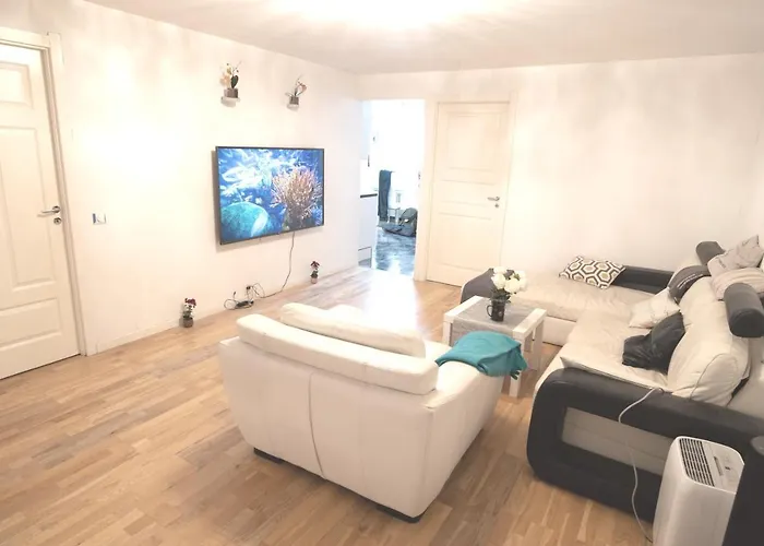 ***upscale***city Center* Pensionat *